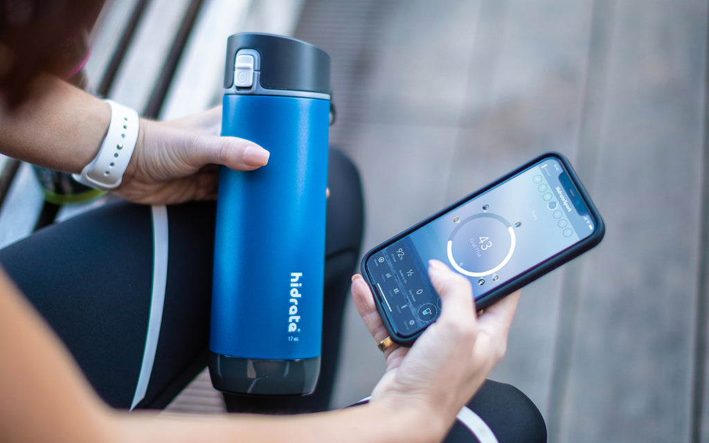 The Hidrate Spark Water Bottle Reminds You to Drink More H2O