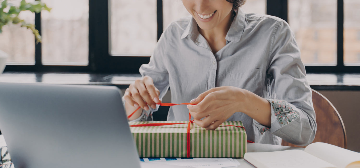 5 Great Holiday Gifts for Healthcare Companies